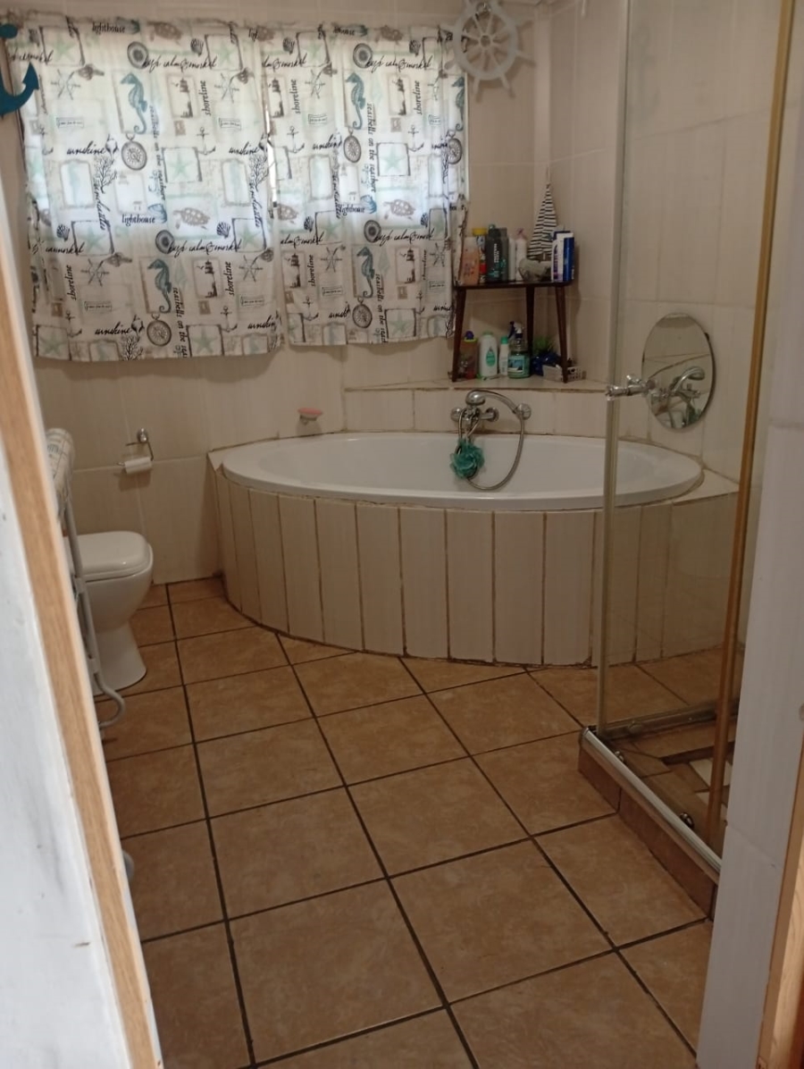3 Bedroom Property for Sale in Sasolburg Ext 4 Free State